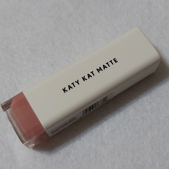 Covergirl Katy Perry Lipstick - Picture 3 of 6